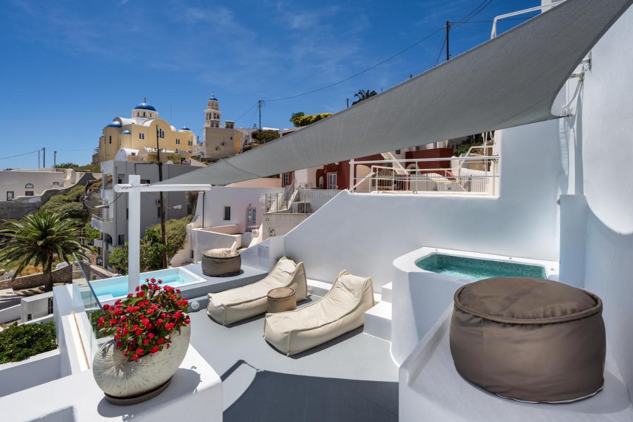 Hill Suites Fira  Exterior photo