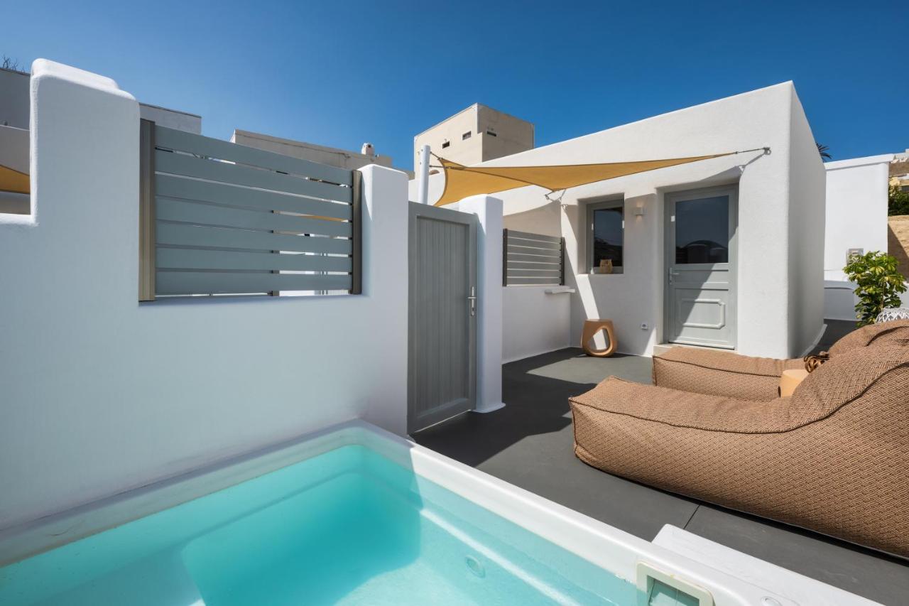 Hill Suites Fira  Exterior photo