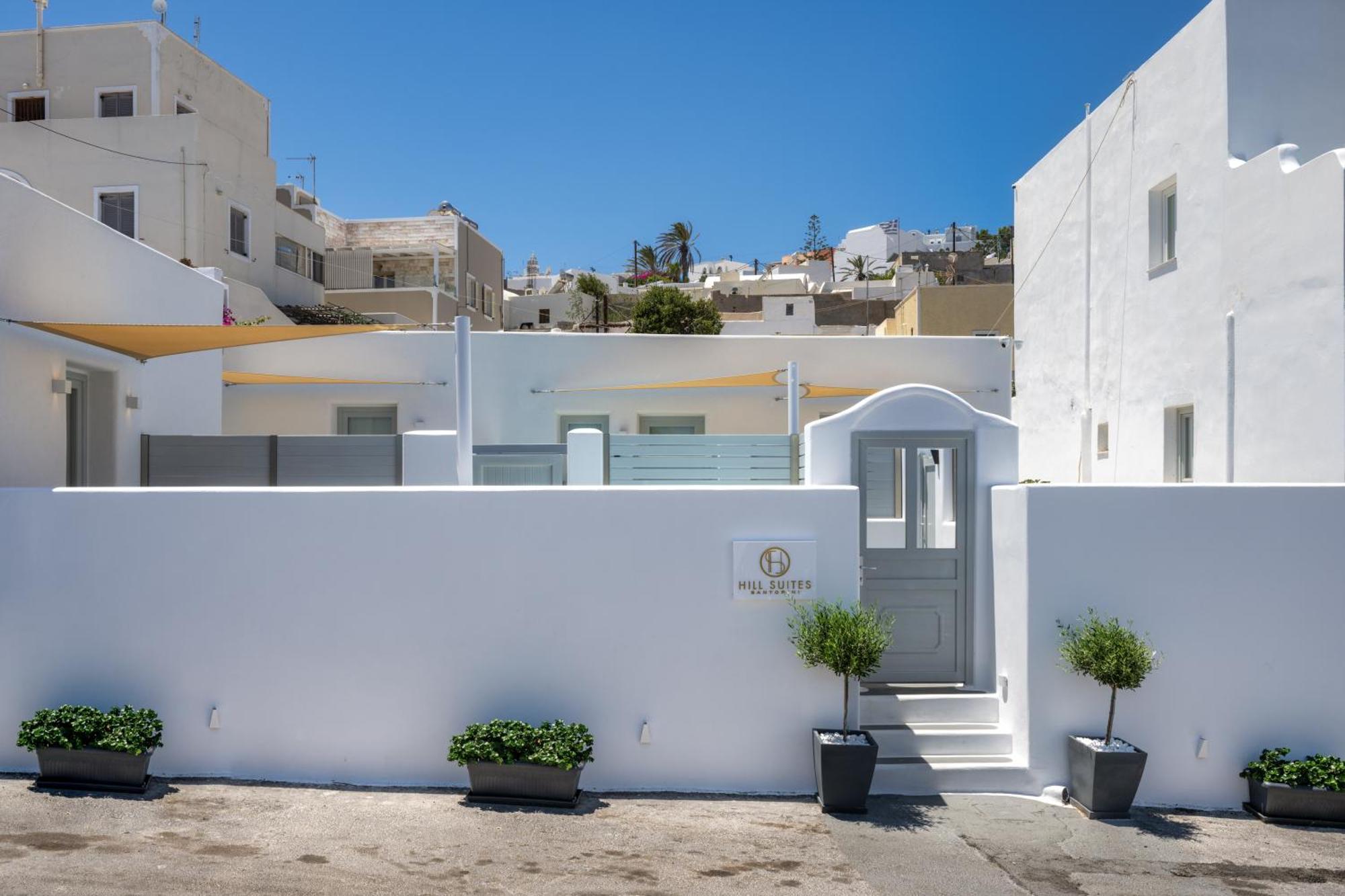 Hill Suites Fira  Exterior photo